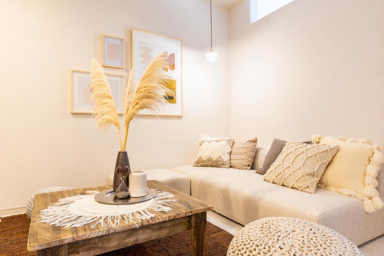 Ferienwohnung Eni Minamihorie Kaede Ōsaka Exterior foto